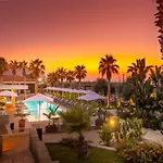 Insulae Semesteranläggning (resort) 4*