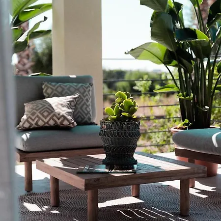 Insulae Resort 4*