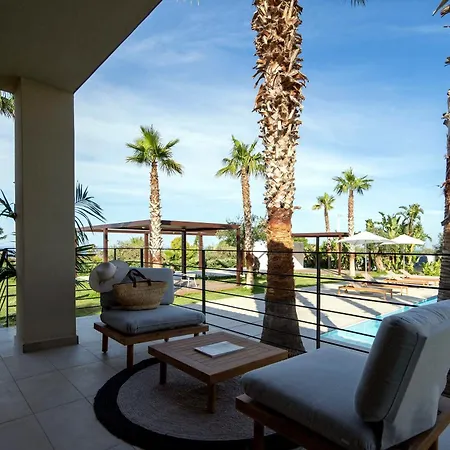 Insulae Resort