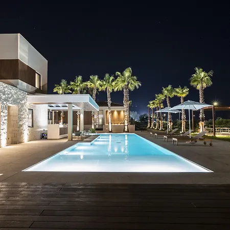 Insulae Resort 4*
